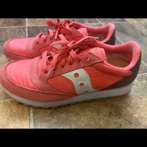 Women’s Saucony shoes